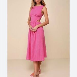 Chic Pink Cutout Midi Dress